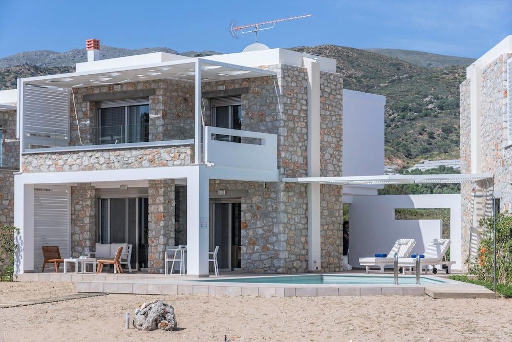 Cedar Bay Beachside Villas Παλαιοχώρα Εξωτερικό φωτογραφία