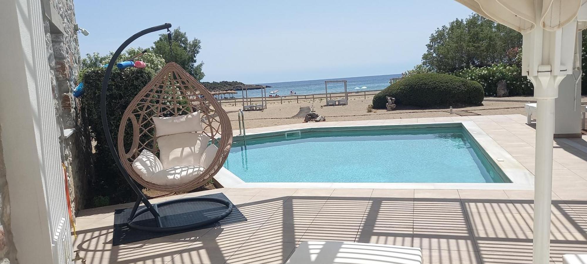 Cedar Bay Beachside Villas Παλαιοχώρα Εξωτερικό φωτογραφία