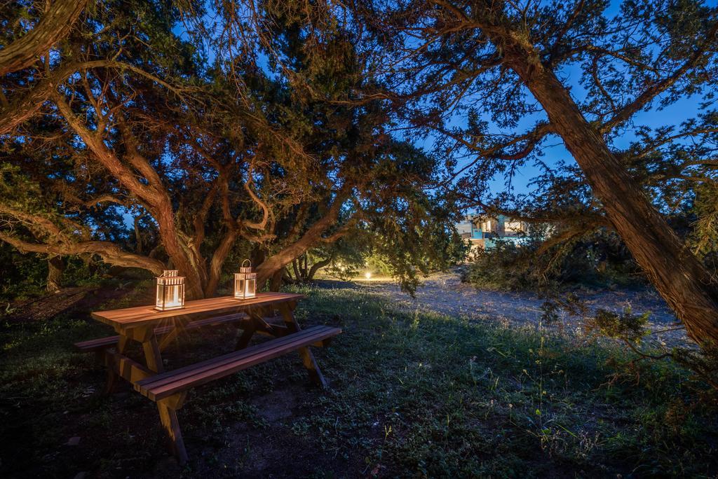 Cedar Bay Beachside Villas Παλαιοχώρα Εξωτερικό φωτογραφία