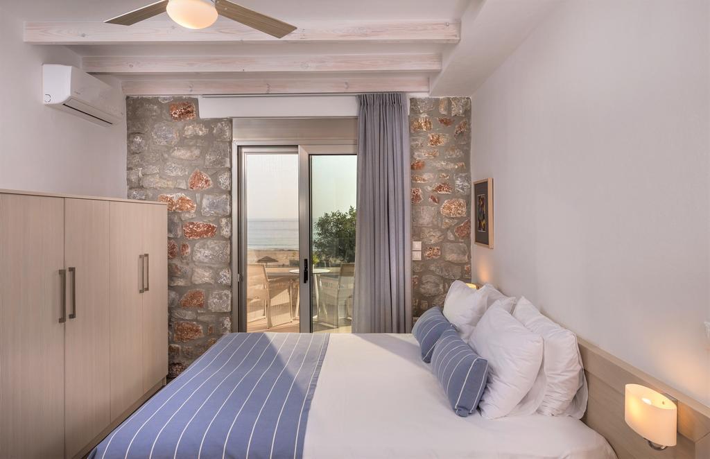 Cedar Bay Beachside Villas Παλαιοχώρα Εξωτερικό φωτογραφία